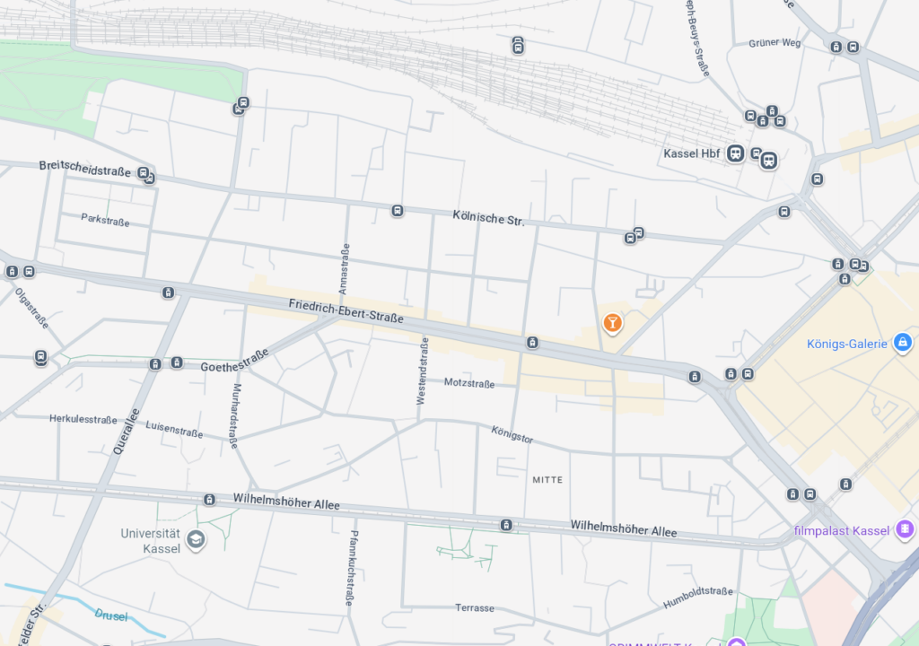 Lageplan und Anfahrt zur Zahnarztpraxis Dr. Kollmar in Kassel: Die Karte zeigt die zentrale Lage an der Friedrich-Ebert-Straße sowie die Anbindung an die Straßenbahnlinien 1, 3, 4, 7 und 8.